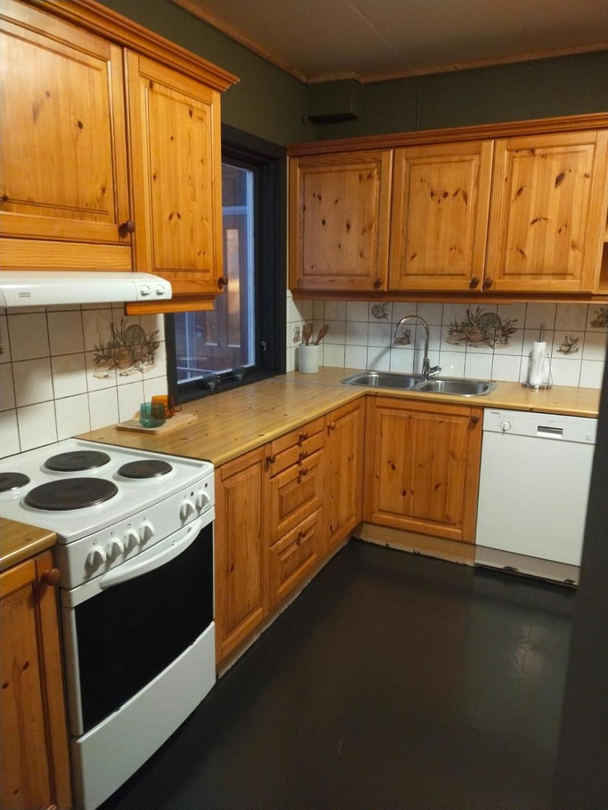 Leilighet Pa Sor Tromsoya Habitación foto