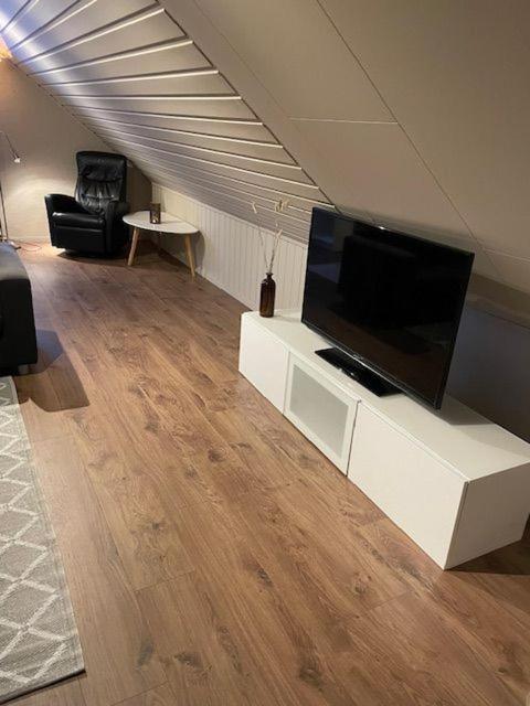 Leilighet Pa Sor Tromsoya Habitación foto