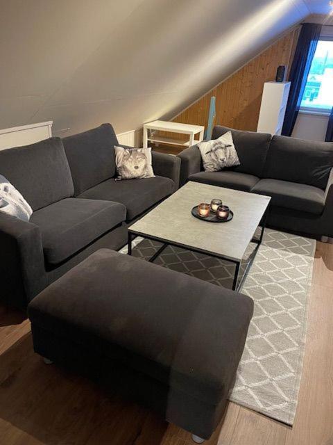 Leilighet Pa Sor Tromsoya Habitación foto